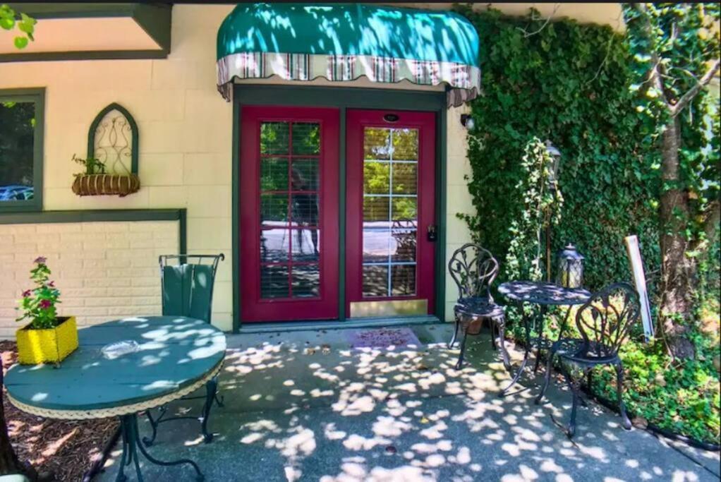 Suite Dreams 101 - Tradewinds Eureka Springs Exterior foto